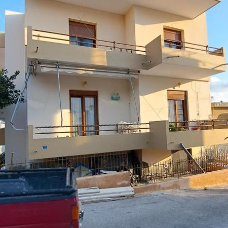 Petros Studios Mastixa Chios Town Exterior foto